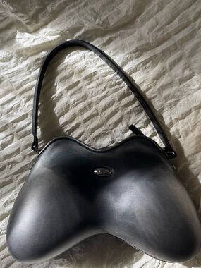 DIESEL PLAY DOUBLE D SHOULDER BAG SILVER DISTRESSED